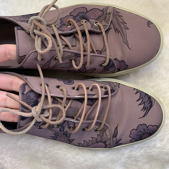 CSD Gucci Floral Print Fabric and Leather Sneaker - Picture 3 of 8